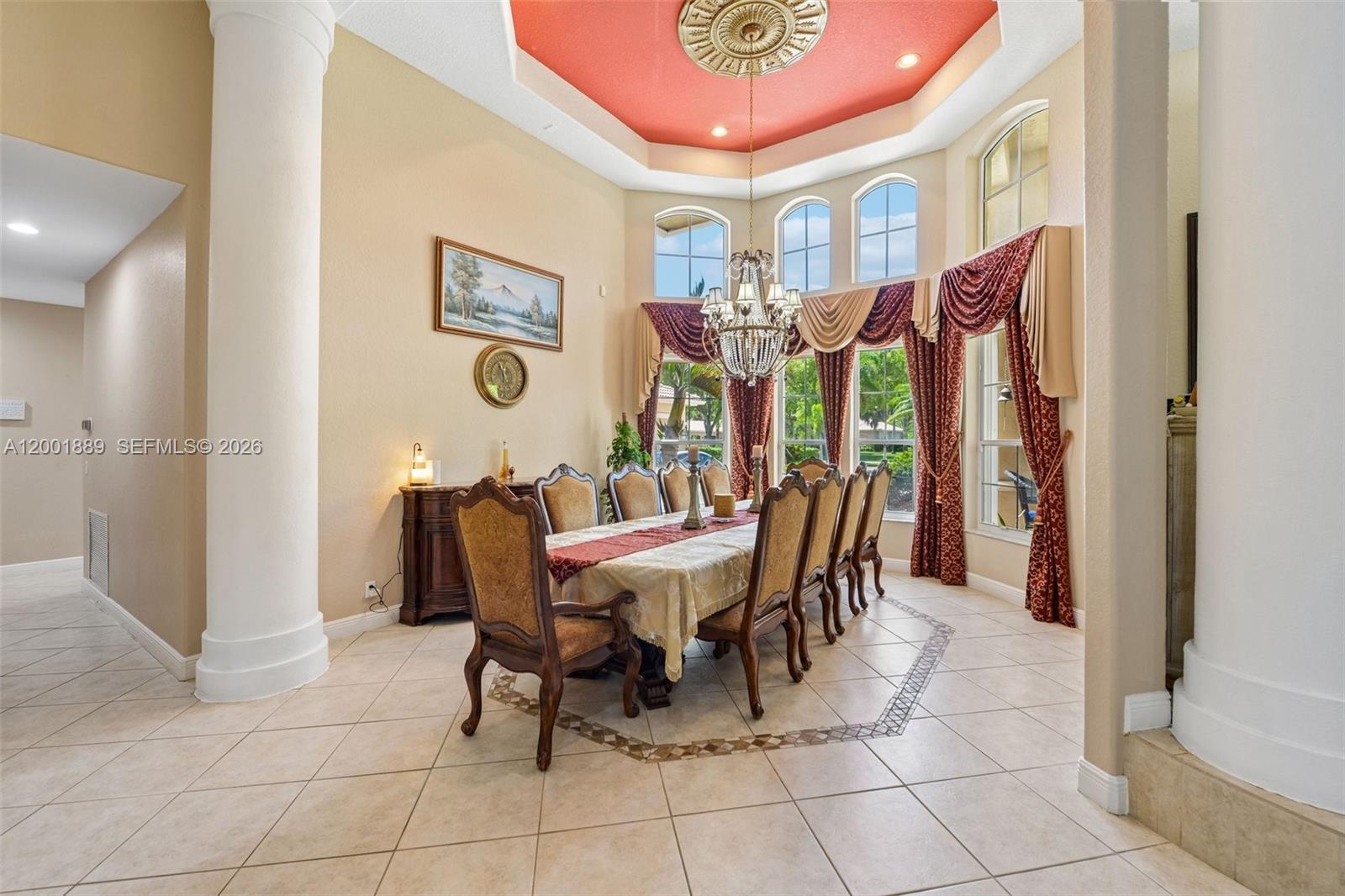 COUNTRY GLEN - Residential