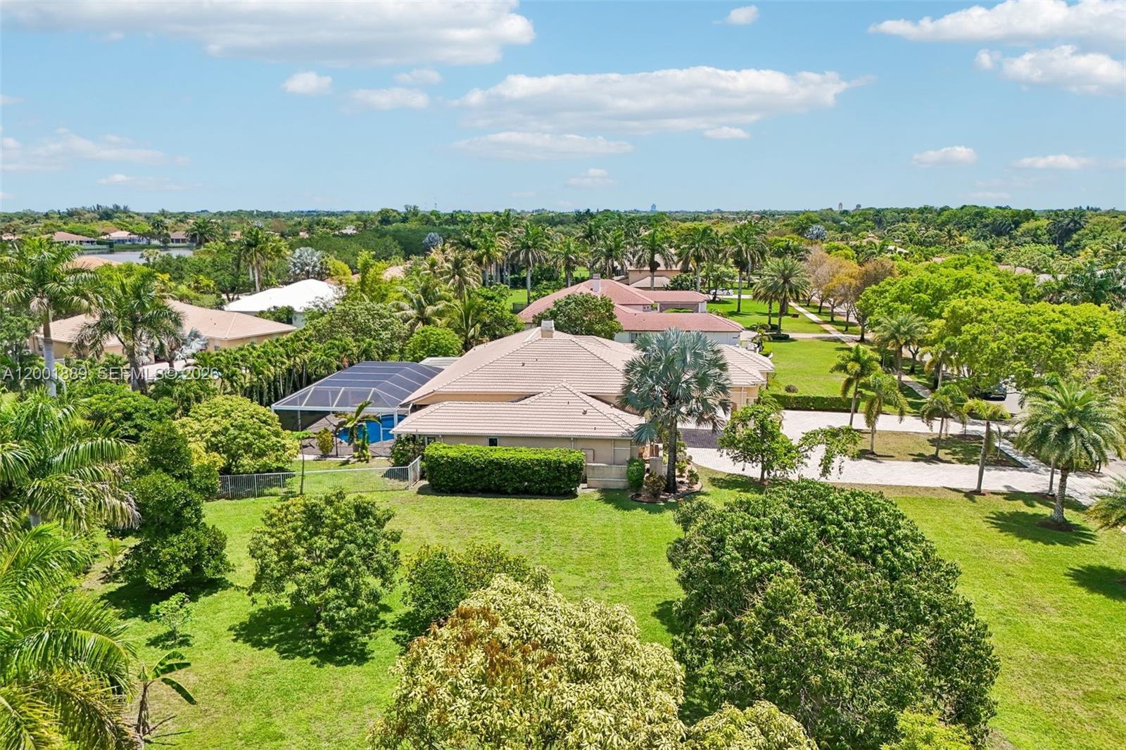 COUNTRY GLEN - Residential