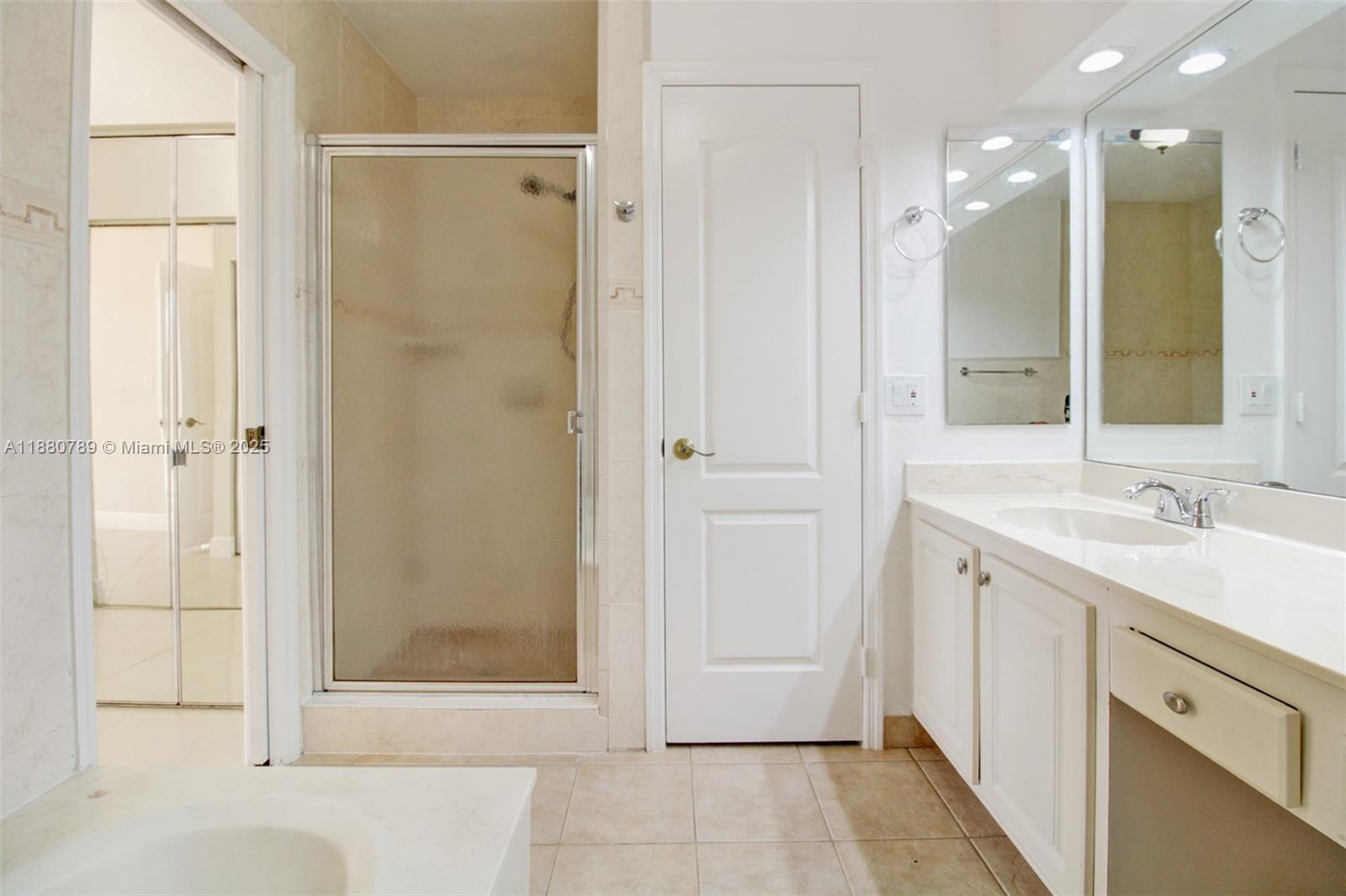 COSTA DEL SOL CONDO D - Residential