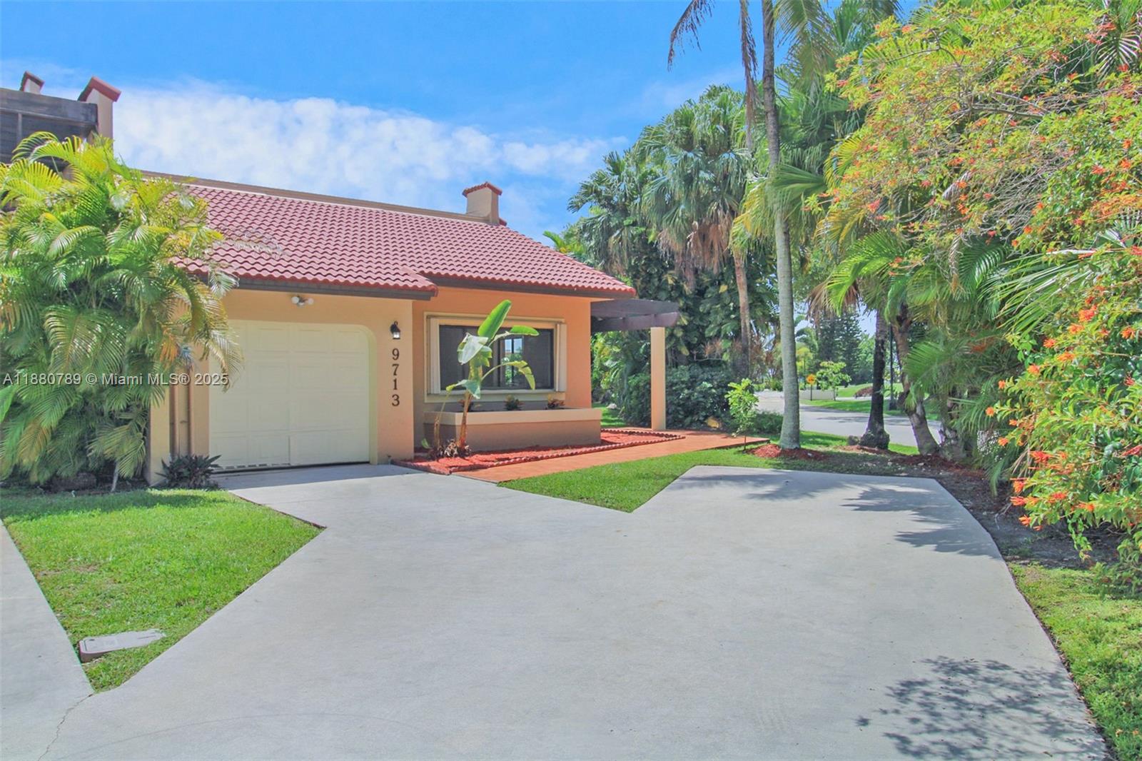 COSTA DEL SOL CONDO D - Residential