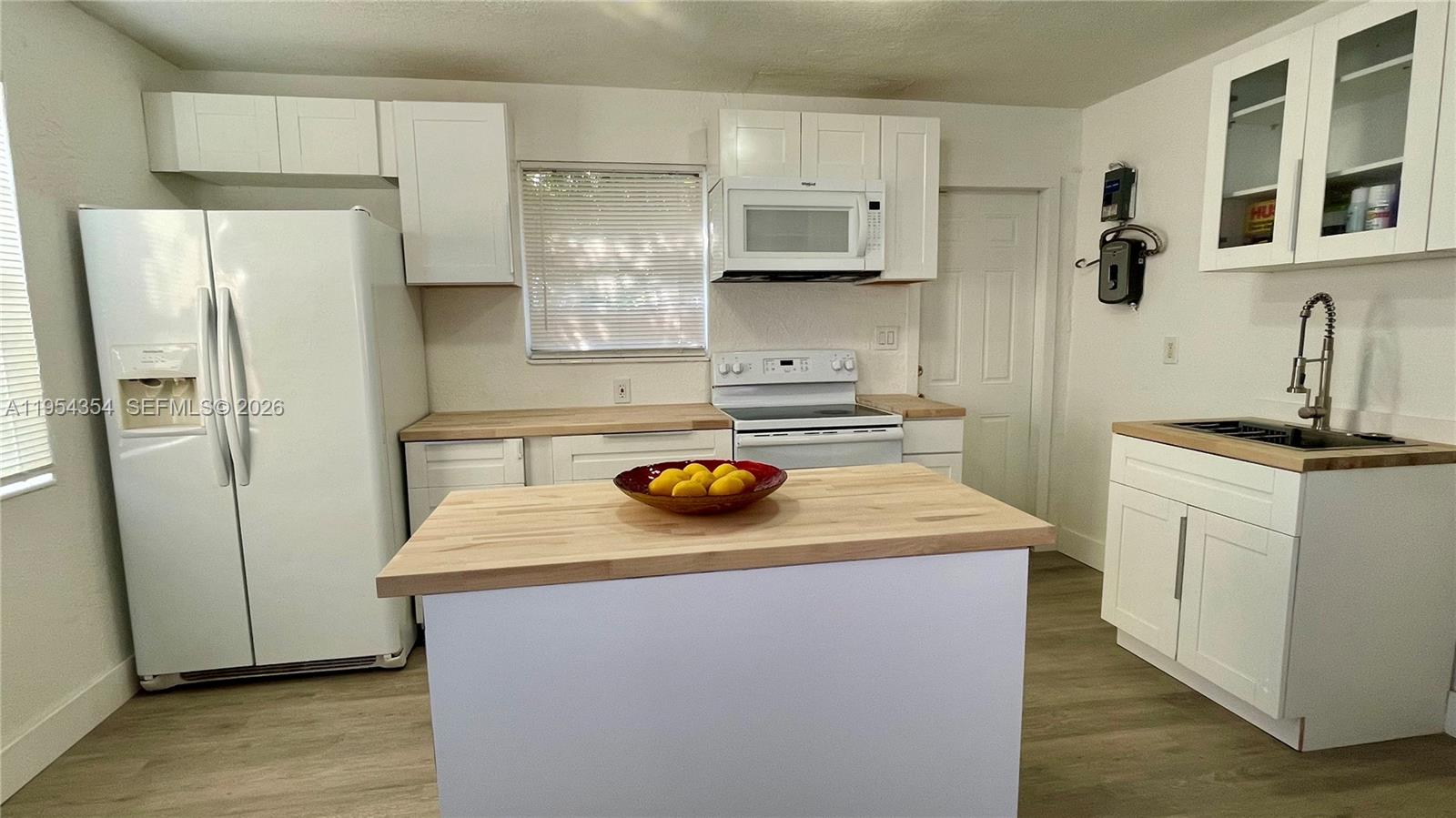 NORTH WEST LAUDERDALE - Residential