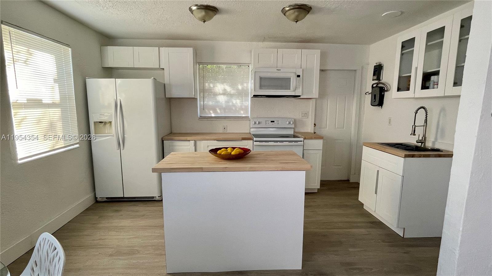 NORTH WEST LAUDERDALE - Residential