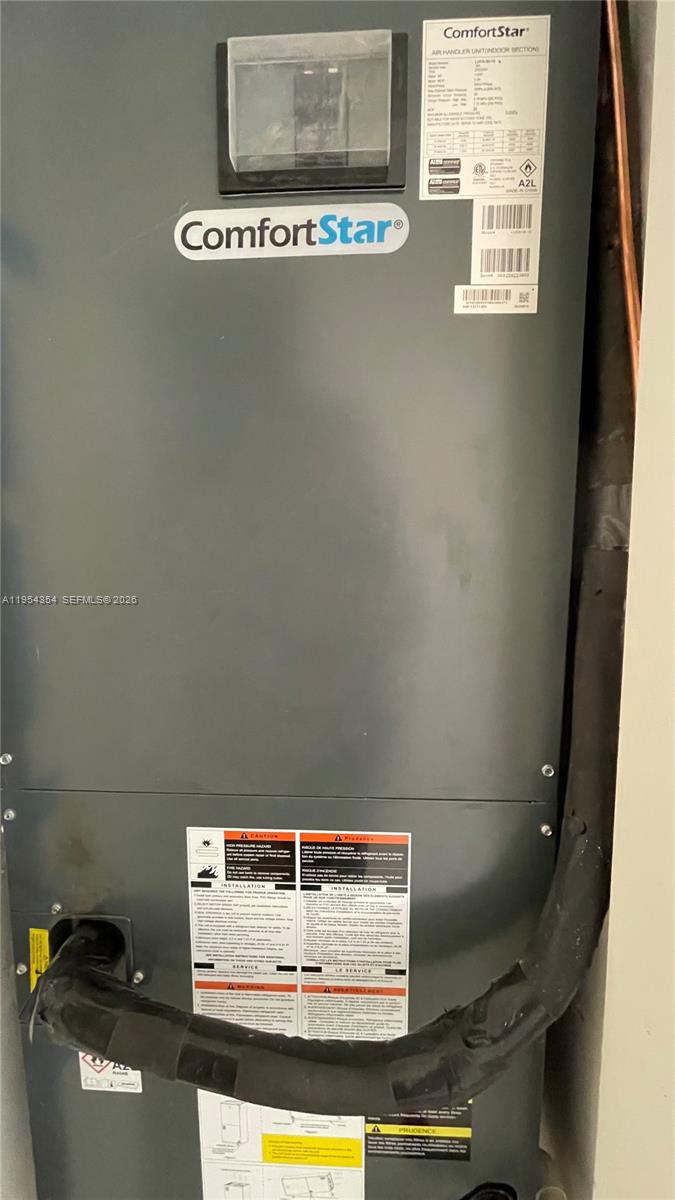 NORTH WEST LAUDERDALE - Residential