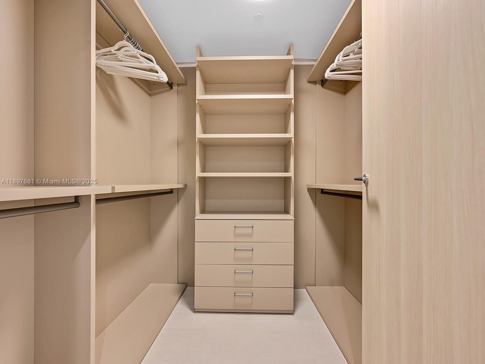 BRICKELL FLATIRON CONDO - Residential Lease