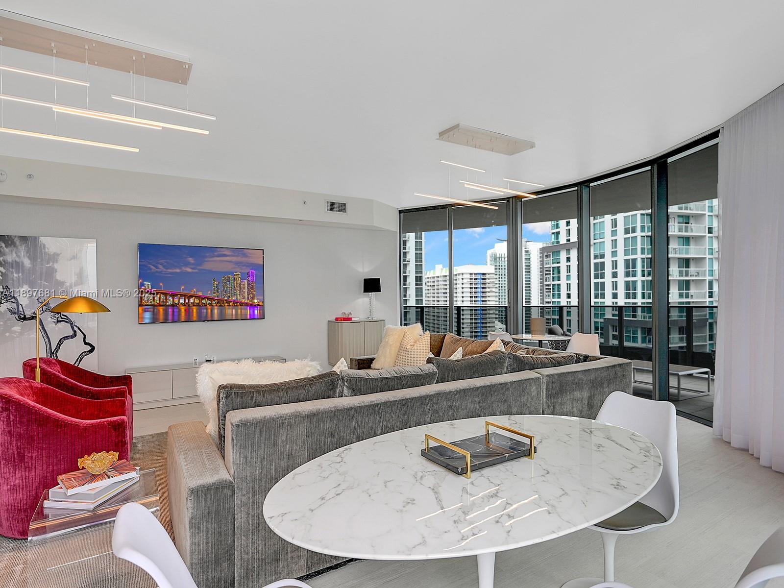 BRICKELL FLATIRON CONDO - Residential Lease