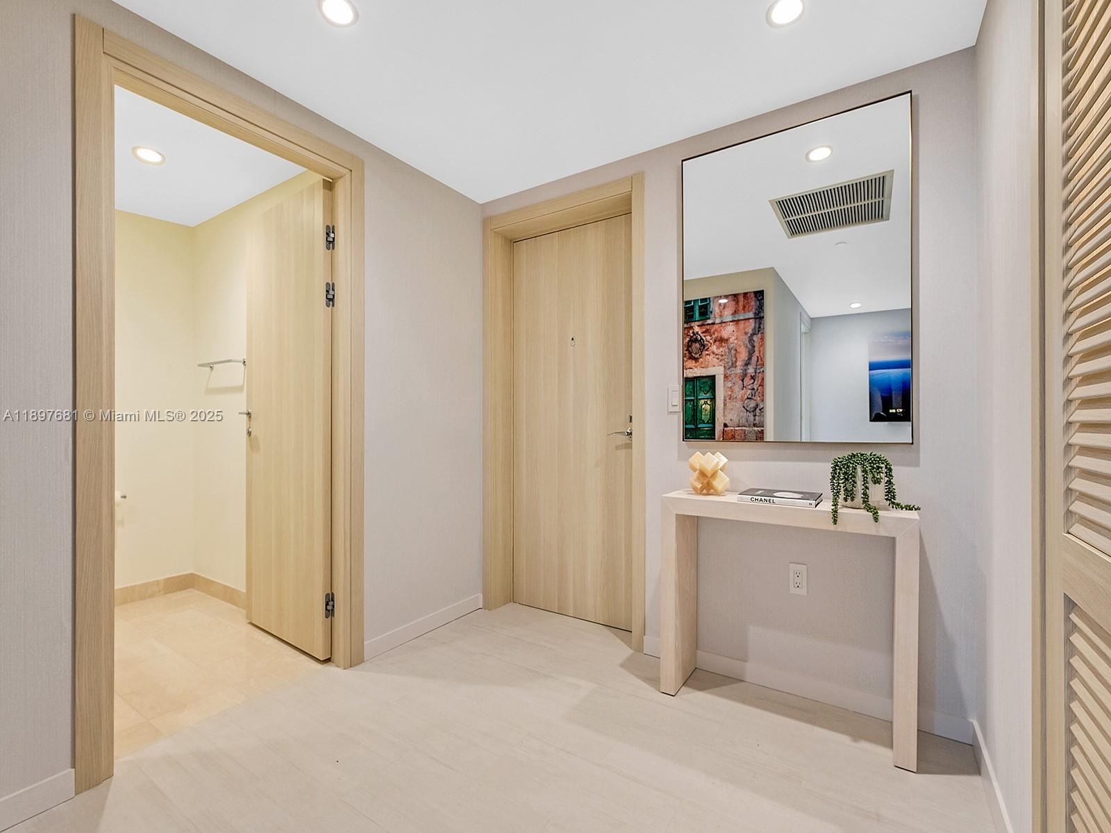 BRICKELL FLATIRON CONDO - Residential Lease