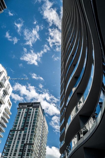 BRICKELL FLATIRON CONDO - Residential Lease