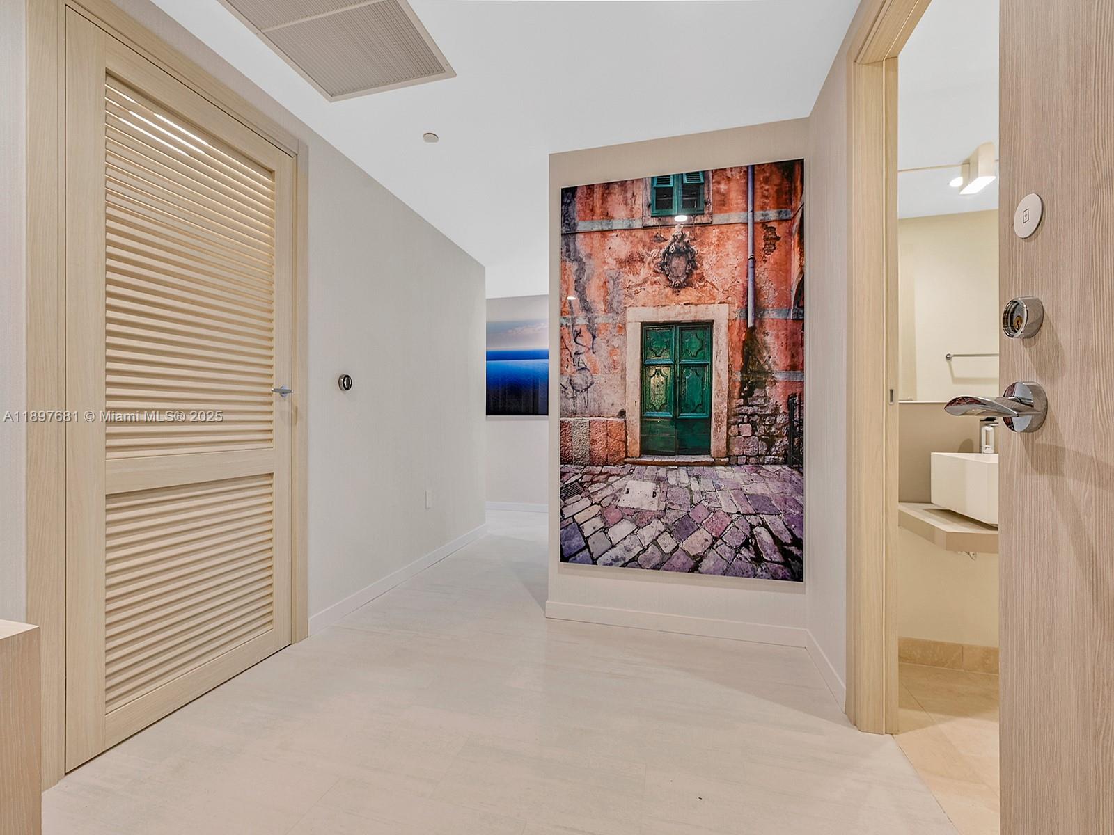 BRICKELL FLATIRON CONDO - Residential Lease