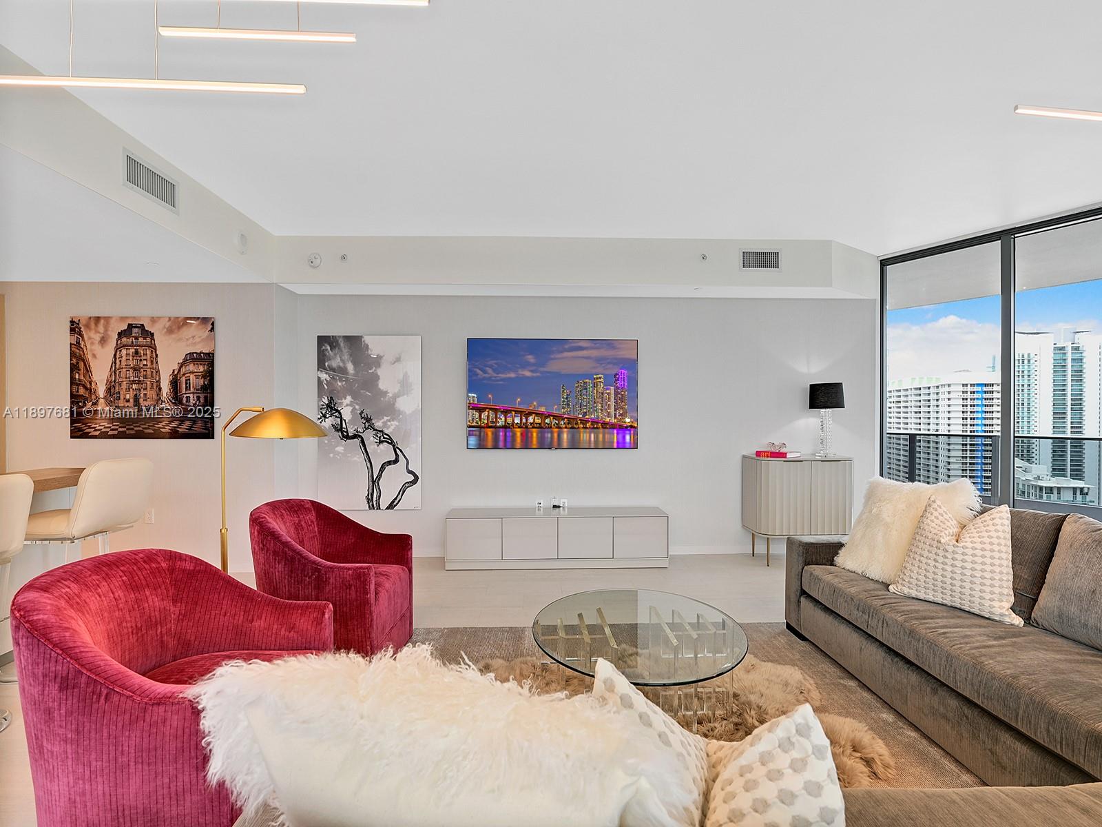 BRICKELL FLATIRON CONDO - Residential Lease