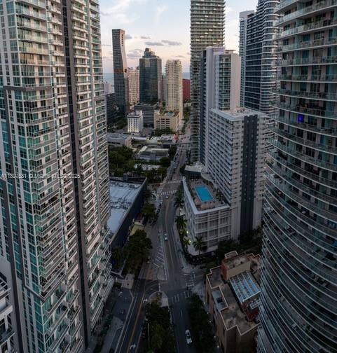 BRICKELL FLATIRON CONDO - Residential Lease