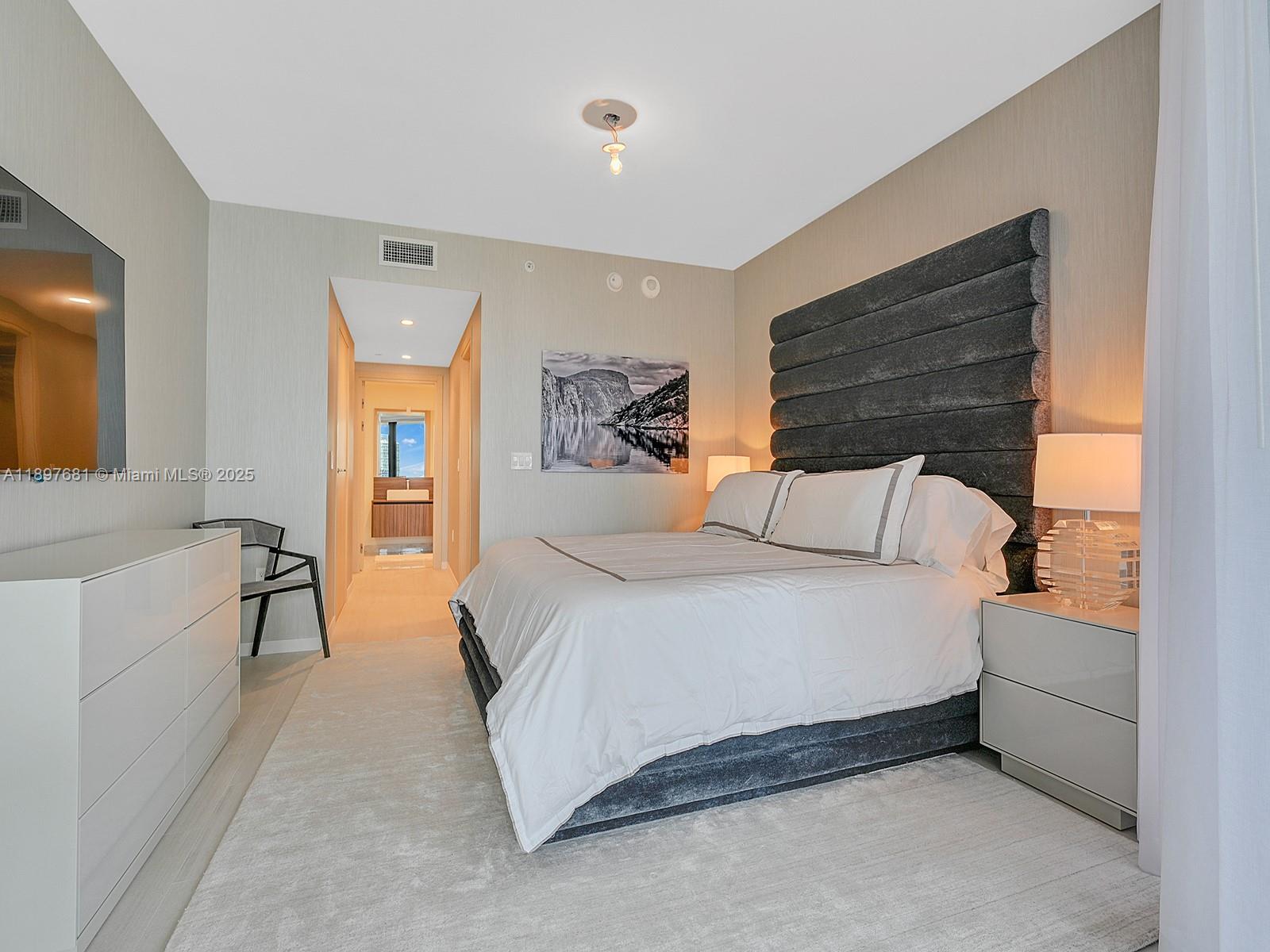 BRICKELL FLATIRON CONDO - Residential Lease