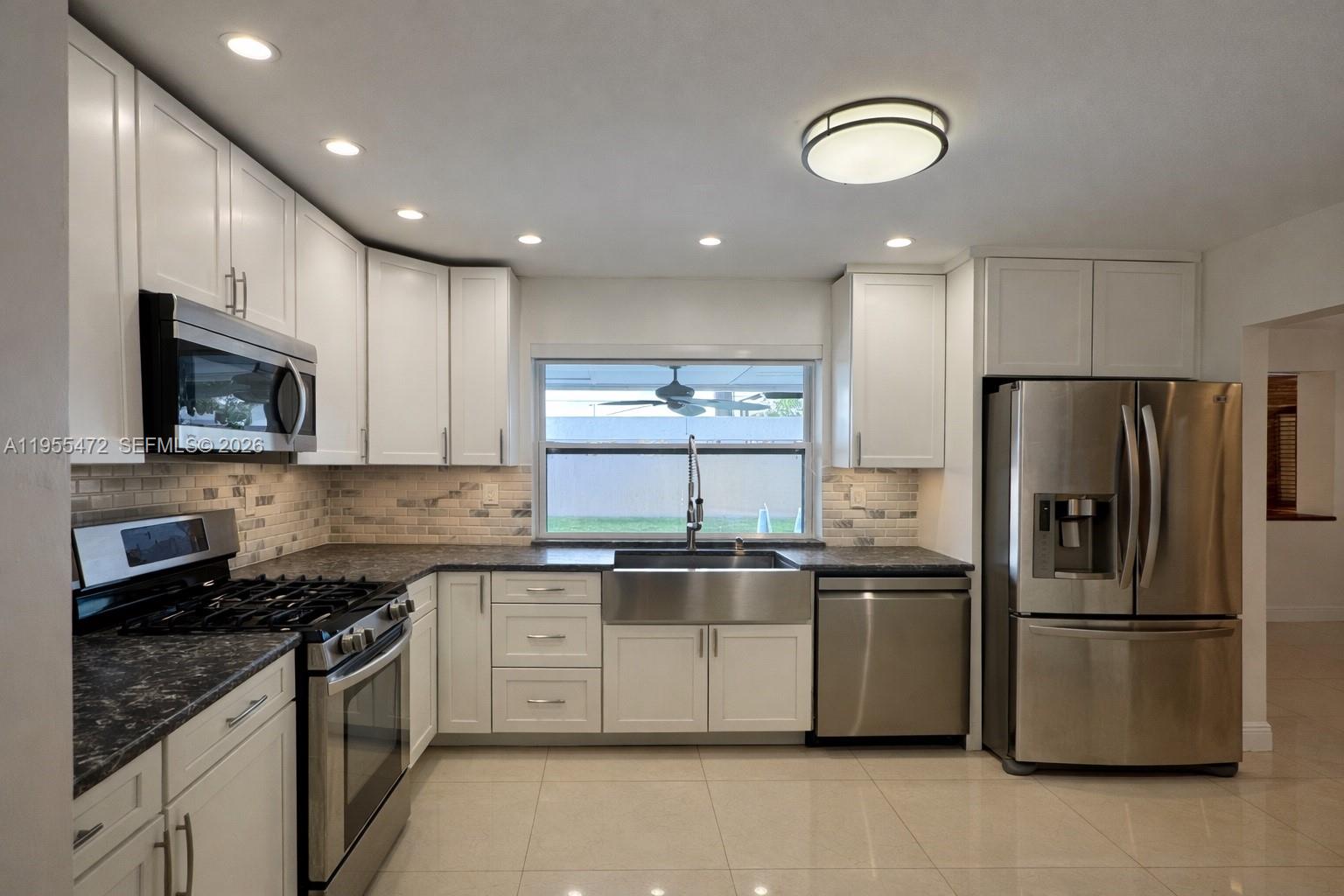 BOULEVARD HEIGHTS SEC 11 - Residential Lease