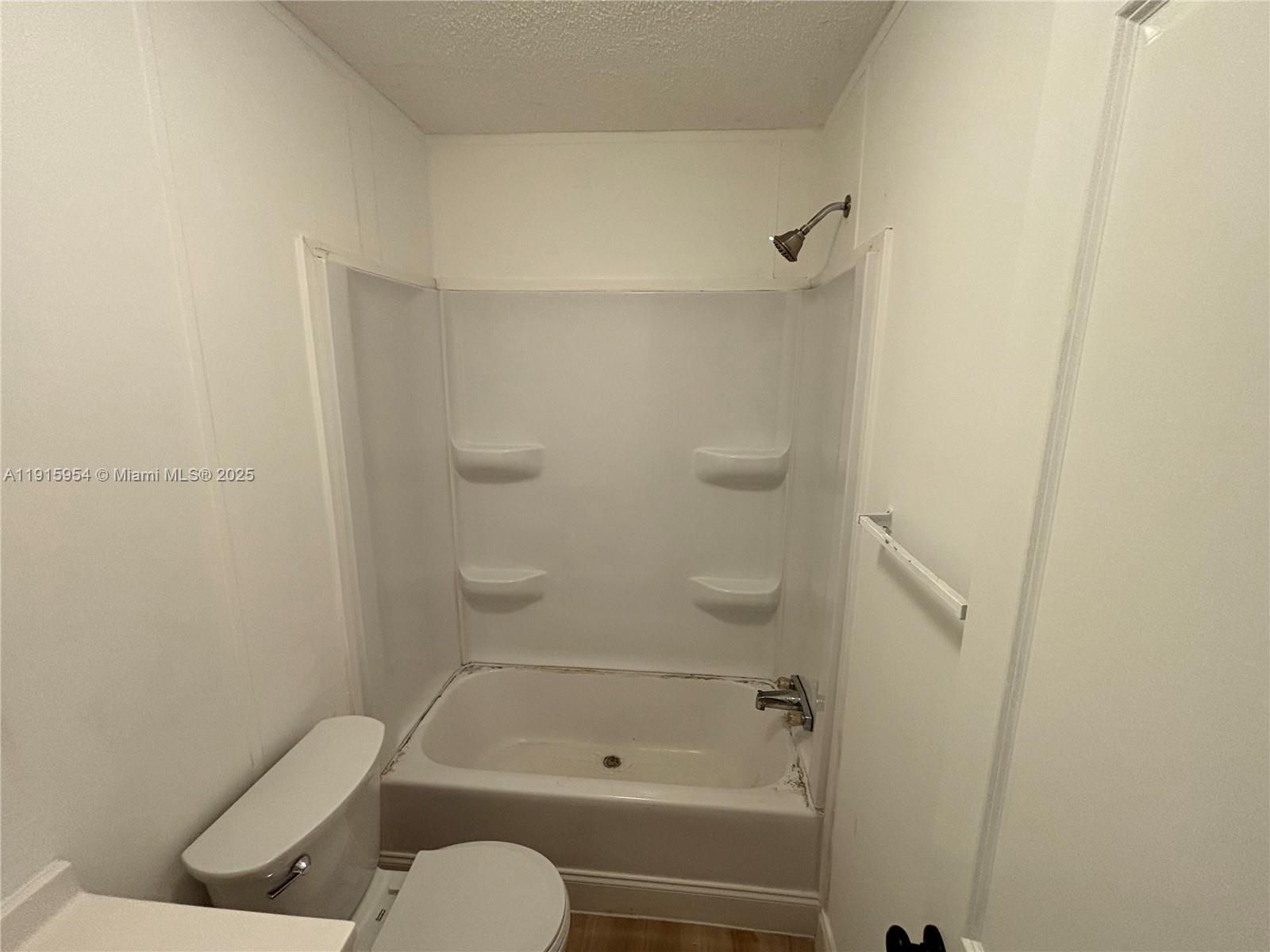 Four Seasons Estates - Residential