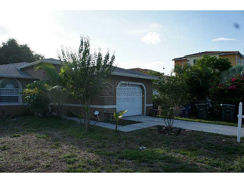 TOWN OF HALLANDALE B-13 D - Residential Lease