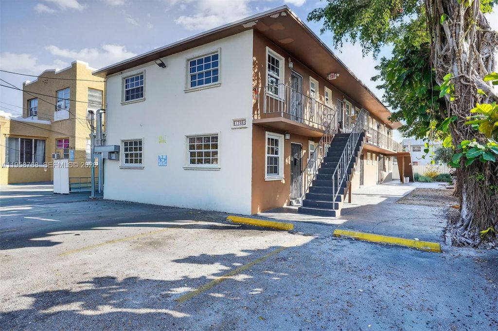 Photo of 1736 NW 19th St, Miami, FL 33125 (MLS # A11958768)