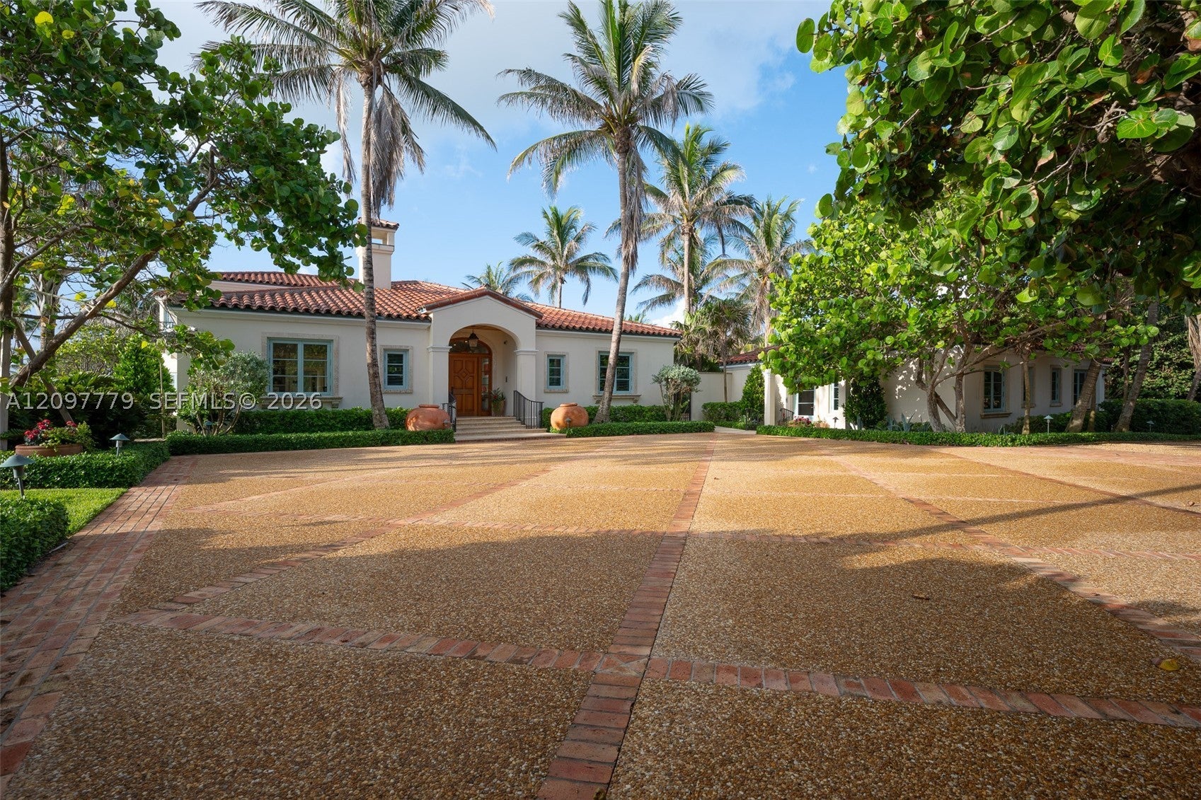 183 S Beach Rd