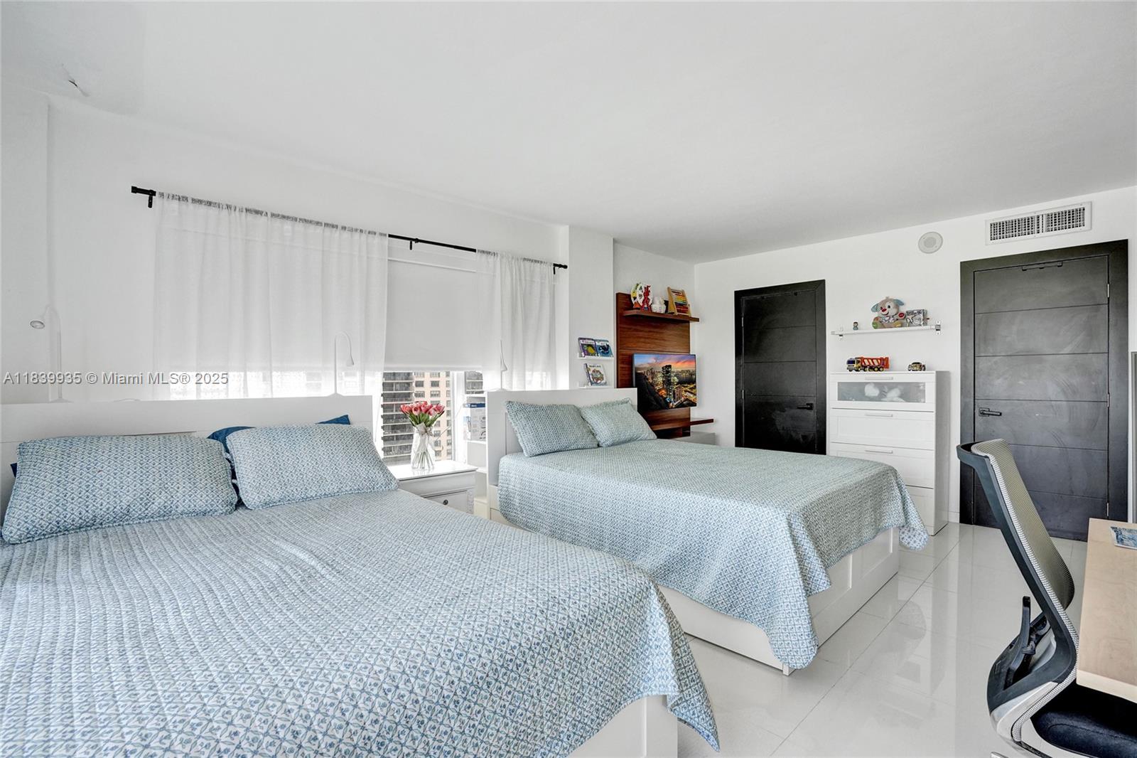 JOCKEY CLUB CONDO - Residential