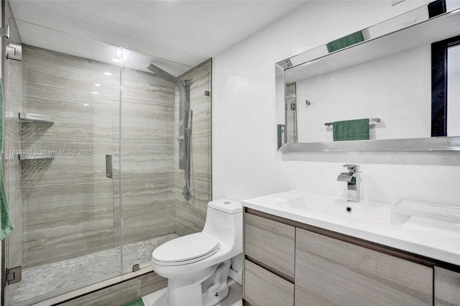 JOCKEY CLUB CONDO - Residential