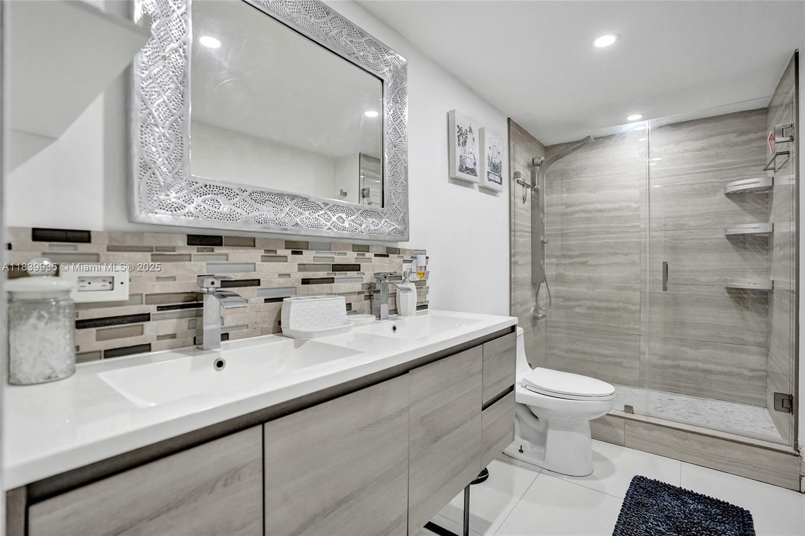 JOCKEY CLUB CONDO - Residential