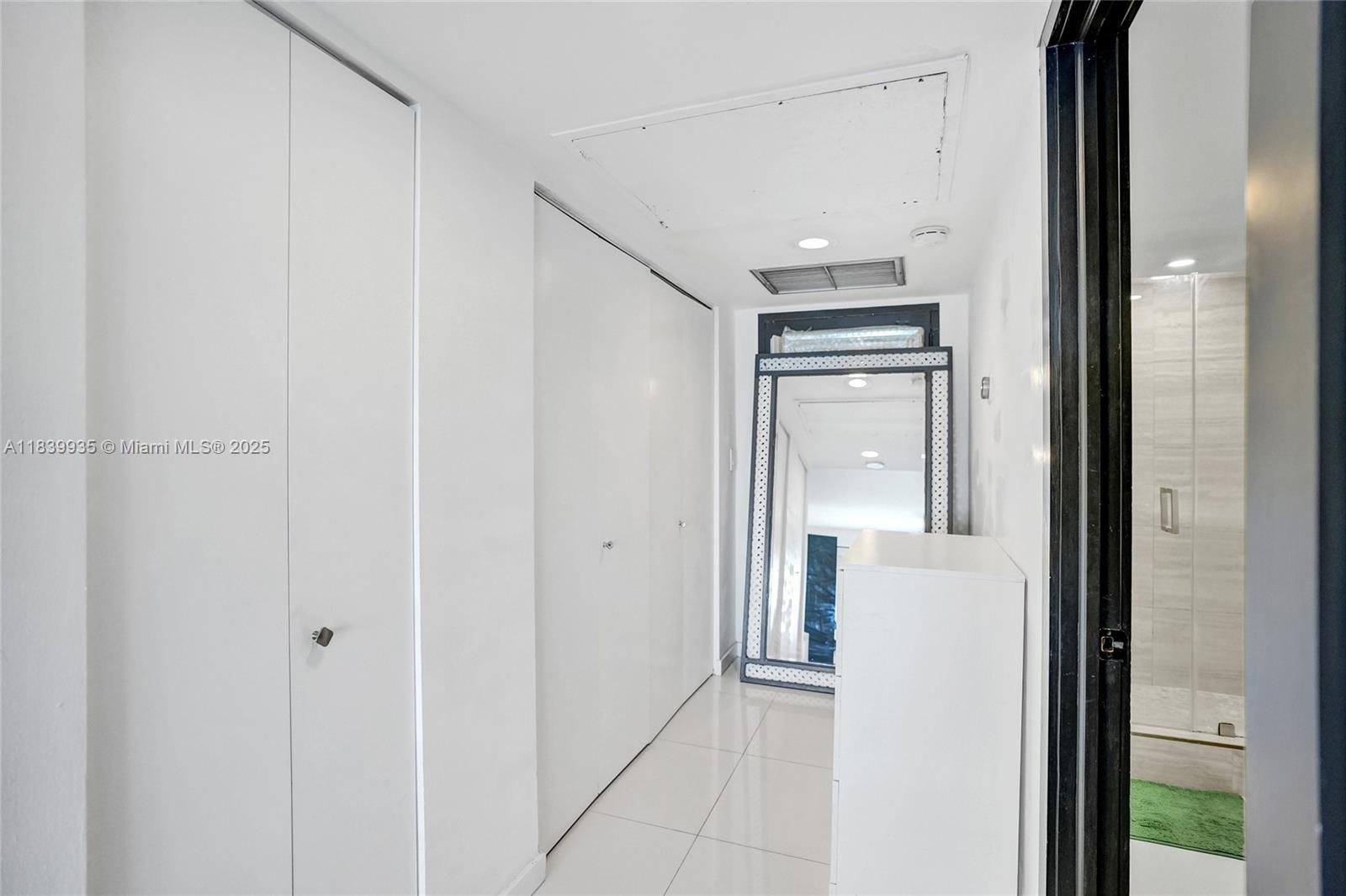 JOCKEY CLUB CONDO - Residential