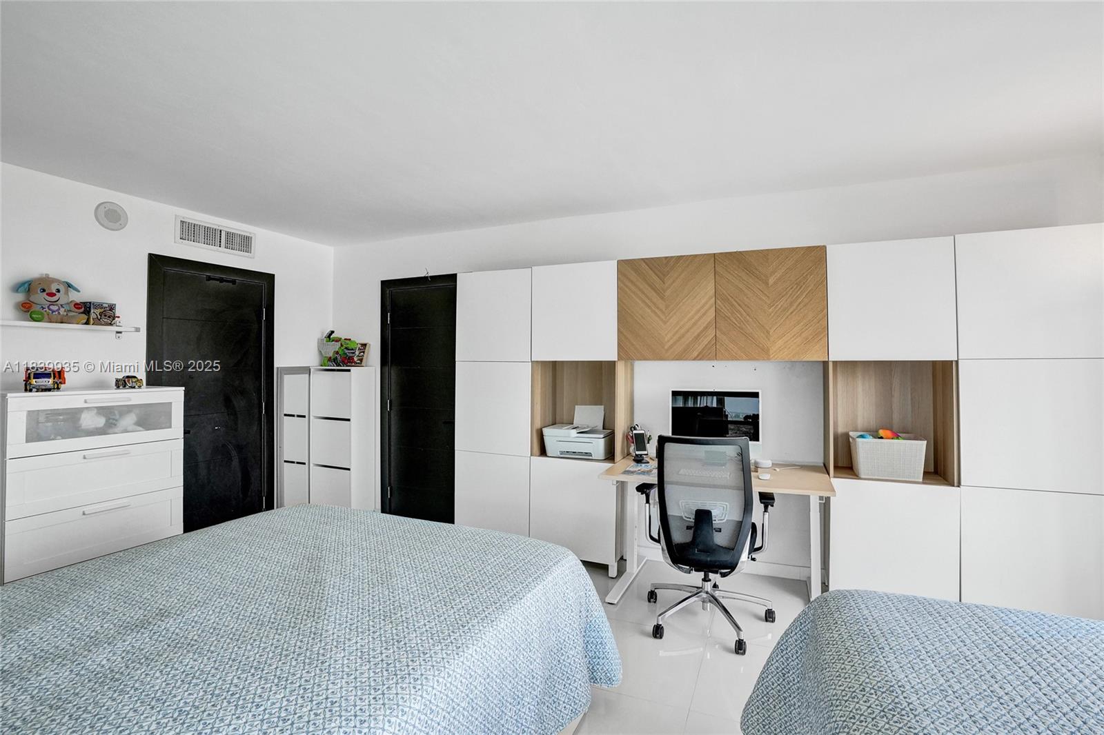 JOCKEY CLUB CONDO - Residential