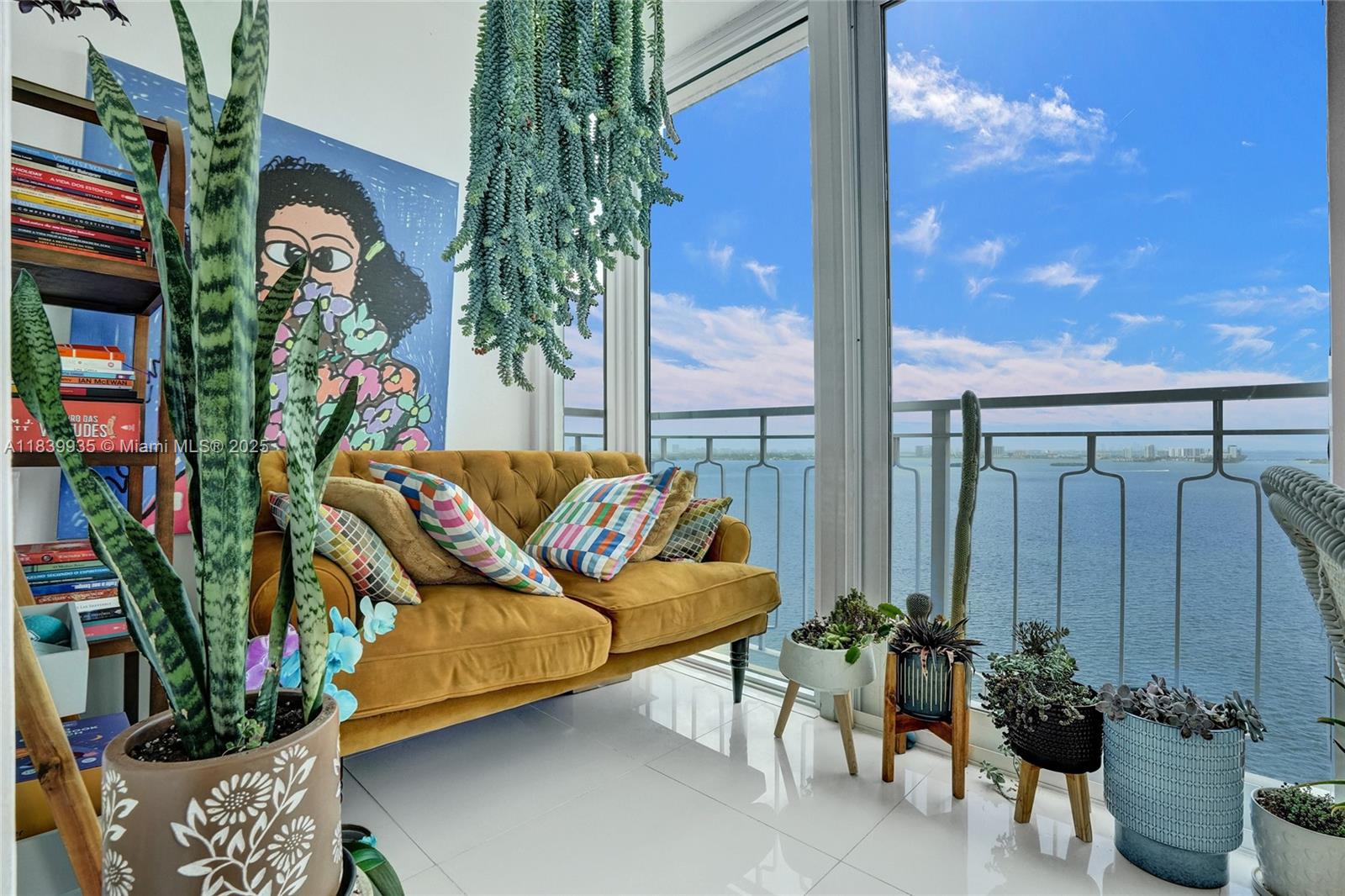 JOCKEY CLUB CONDO - Residential