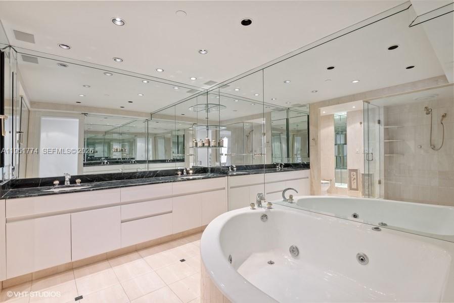 TURNBERRY ISLE CONDO - Residential