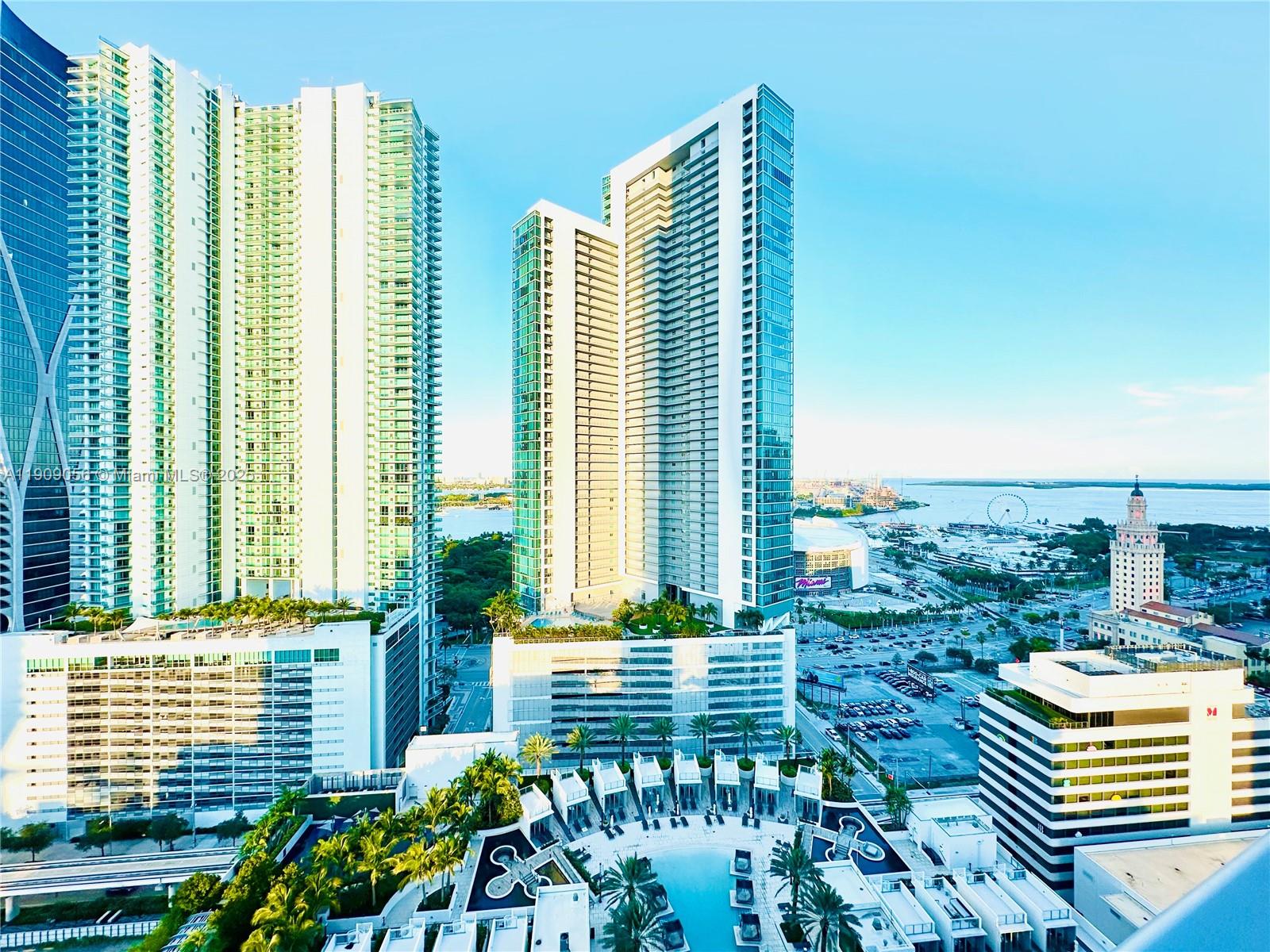 PARAMOUNT MIAMI WORLDCENT - Residential