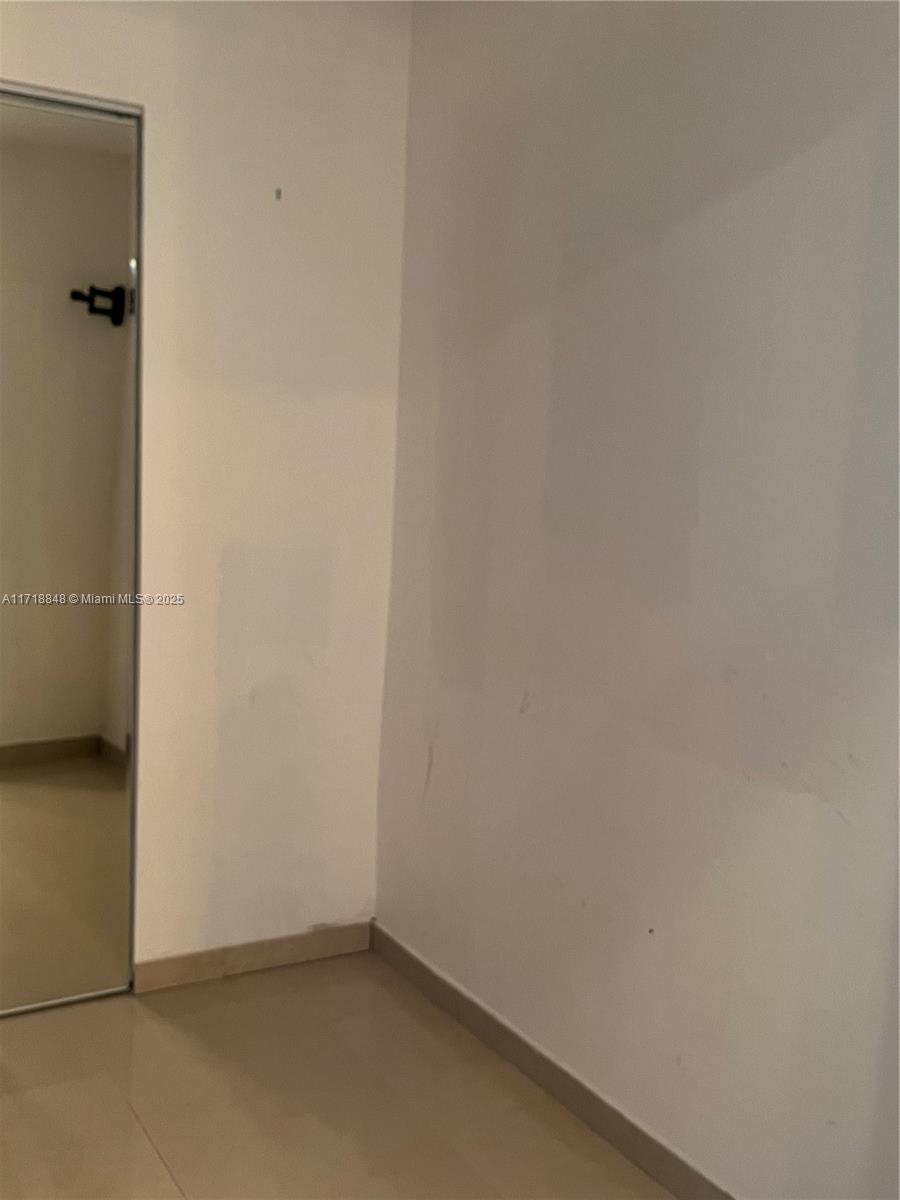 EDEN POINT NORTH CONDO - Residential