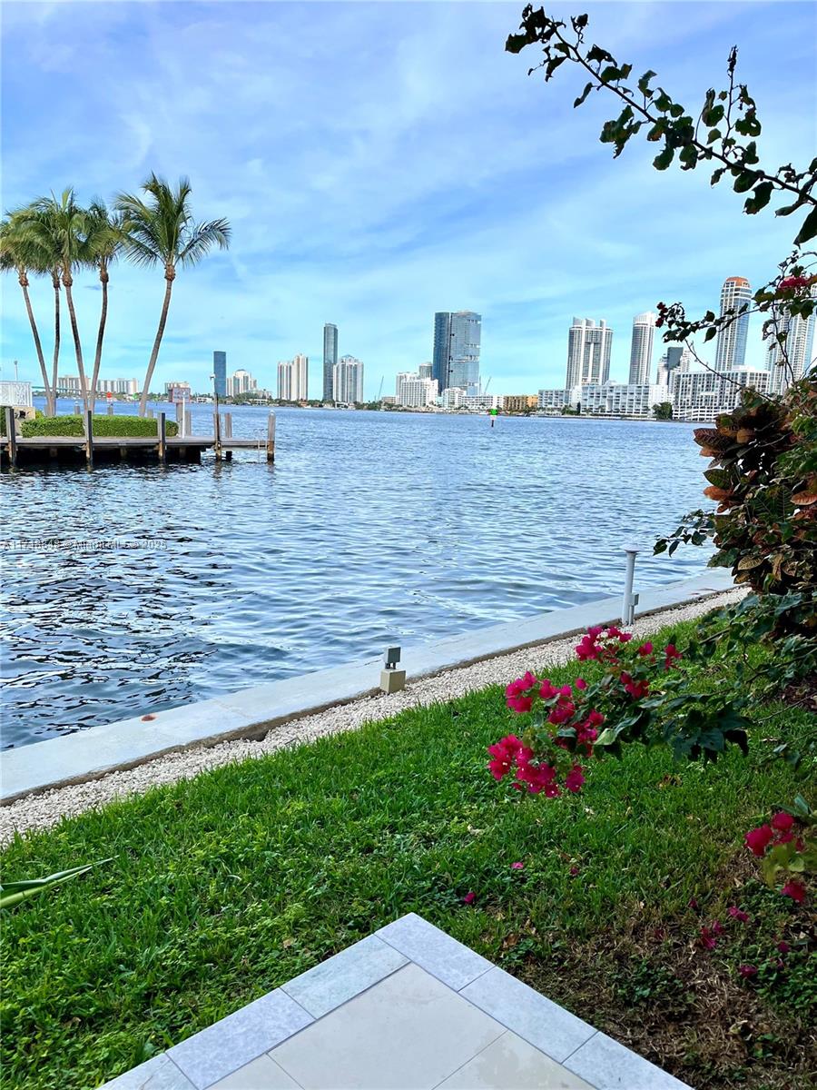 EDEN POINT NORTH CONDO - Residential