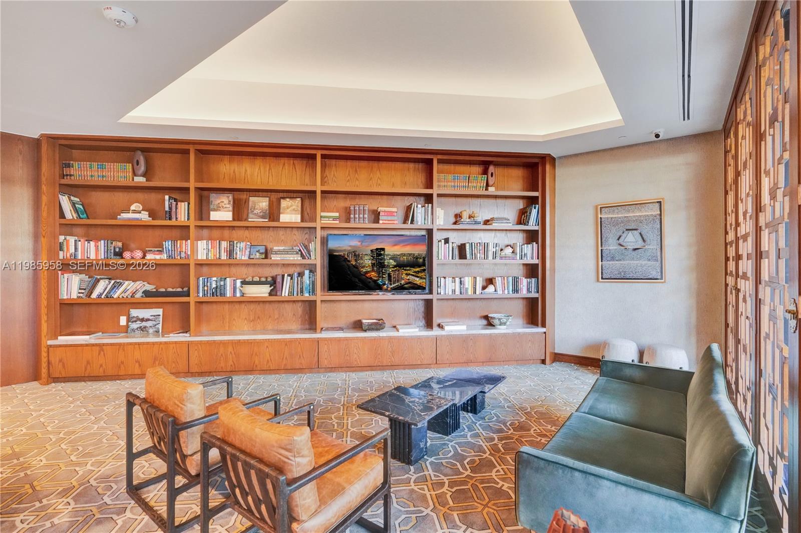 JOCKEY CLUB III CONDO - Residential