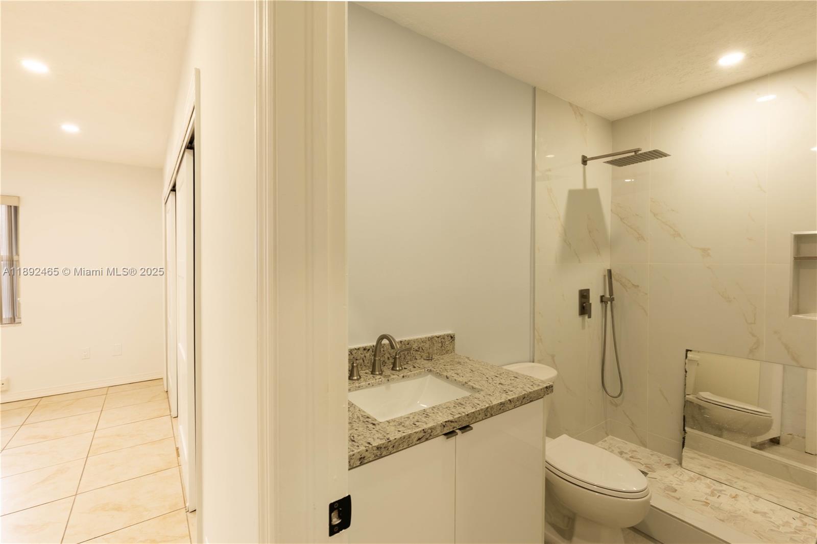 CUTLER CREEK CLUB SEC 2 - Residential Lease