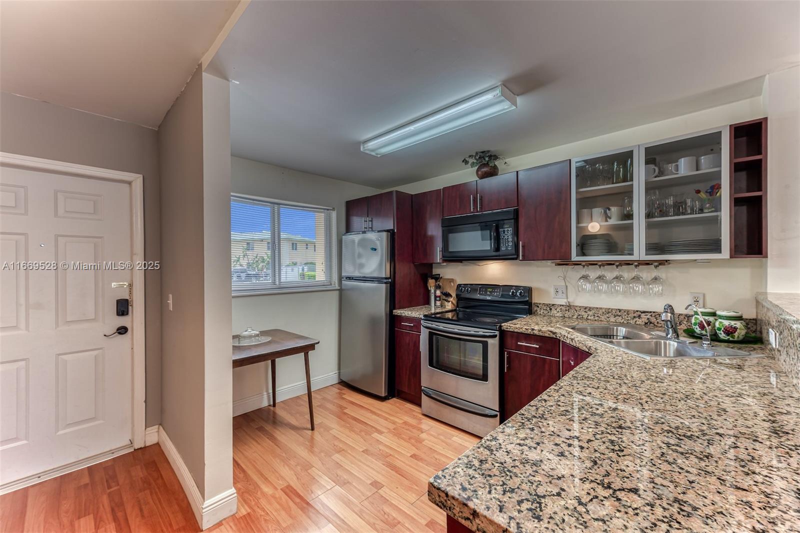 POMPANO BEACH VIEW CONDO - Residential Lease