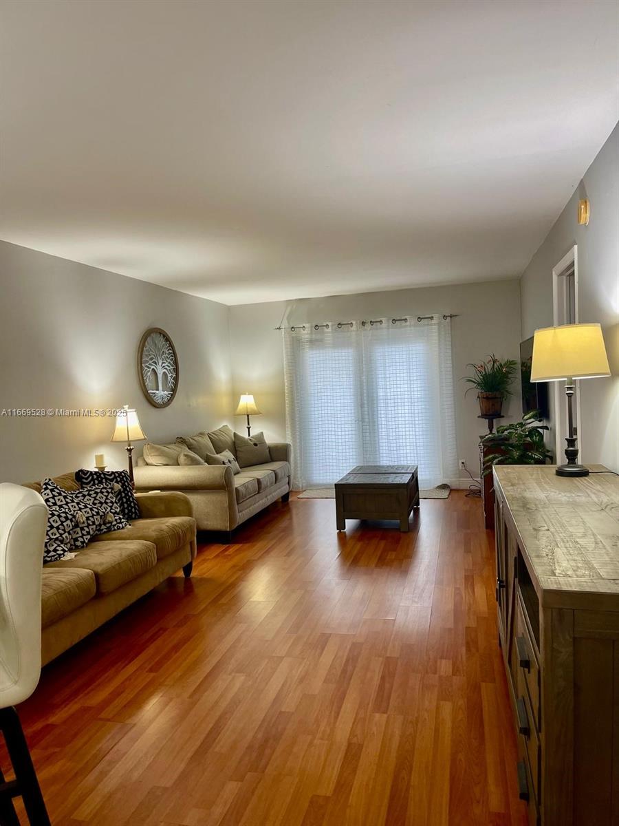 POMPANO BEACH VIEW CONDO - Residential Lease