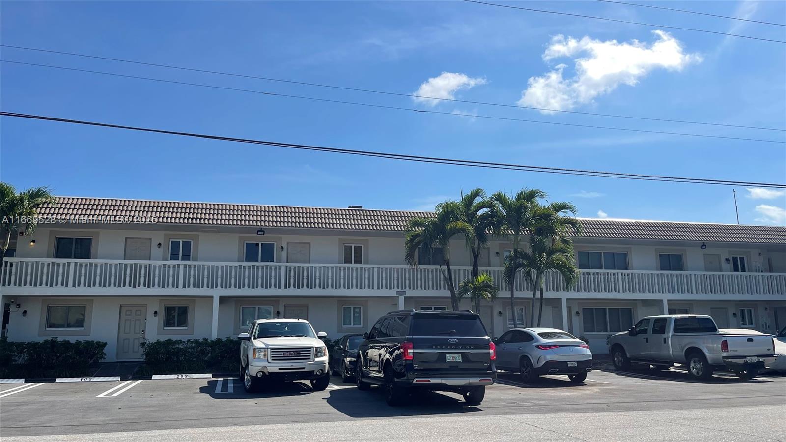 POMPANO BEACH VIEW CONDO - Residential Lease
