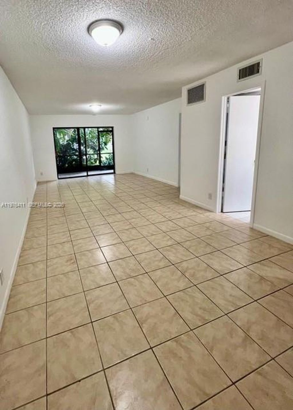 Photo of 3101 Oakland Shores Dr #H104, Oakland Park, FL 33309 (MLS # A11976411)
