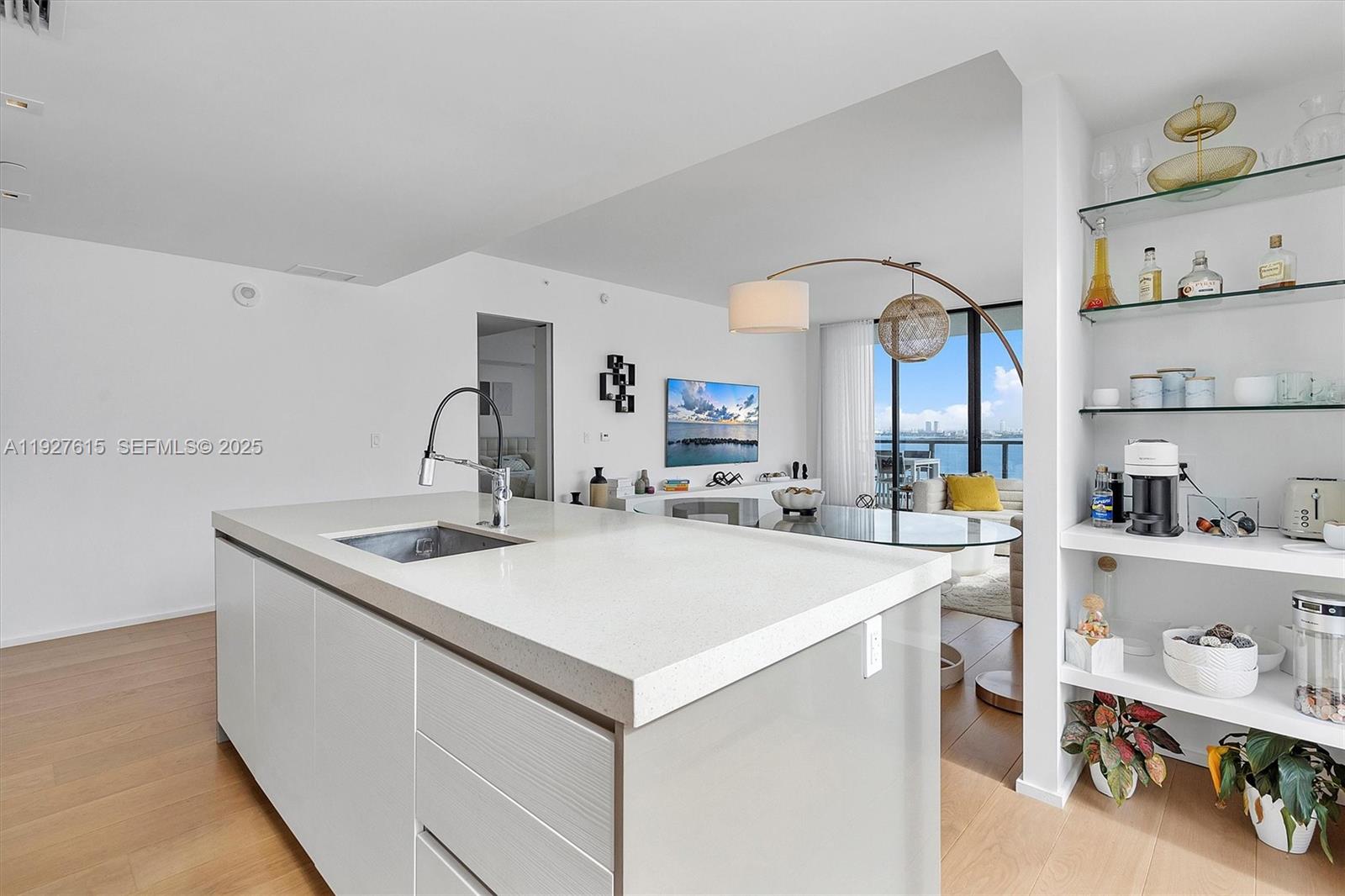 Elysee - Residential Lease