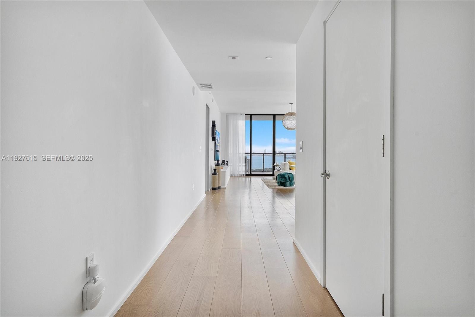 Elysee - Residential Lease