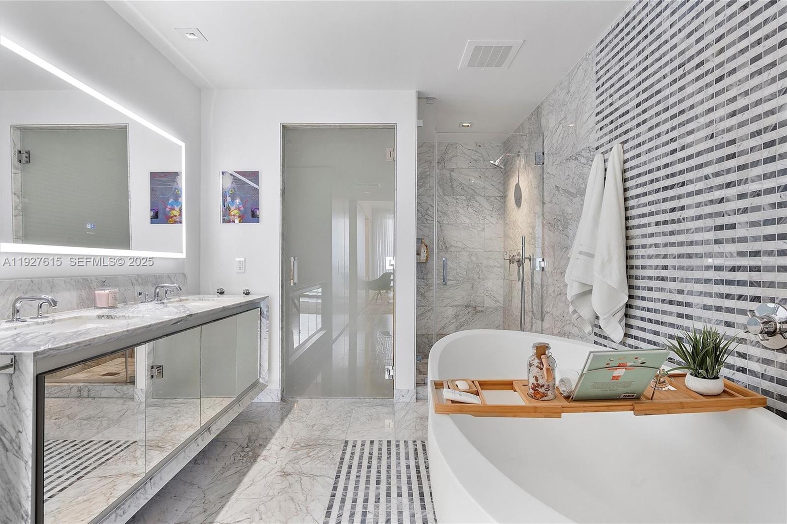 Elysee - Residential Lease