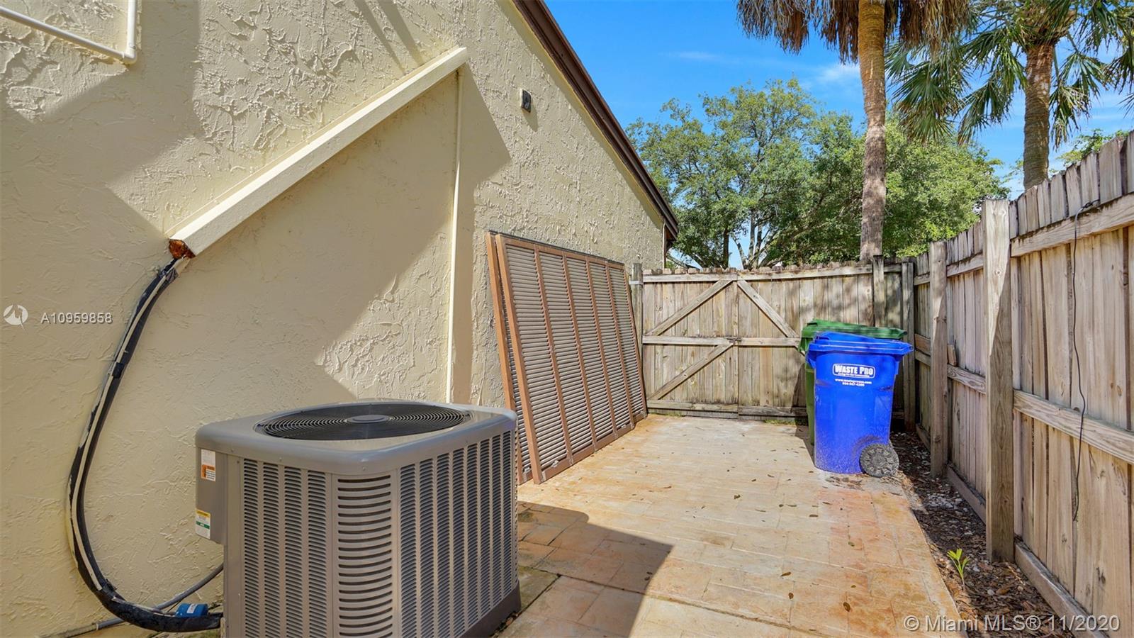 EVERGLADES SUGAR & LAND C - Residential