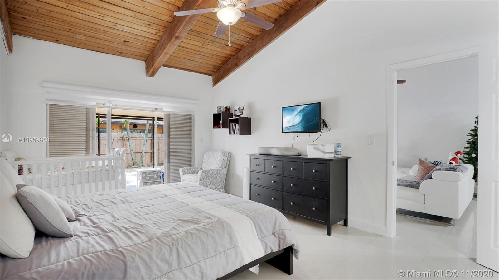 EVERGLADES SUGAR & LAND C - Residential