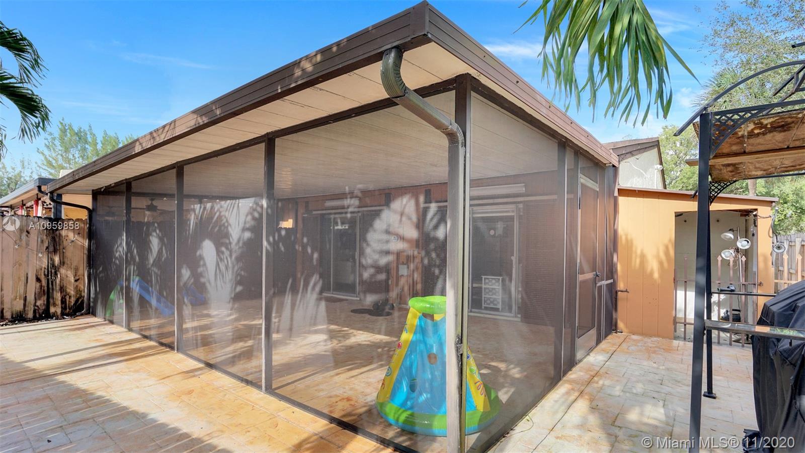 EVERGLADES SUGAR & LAND C - Residential