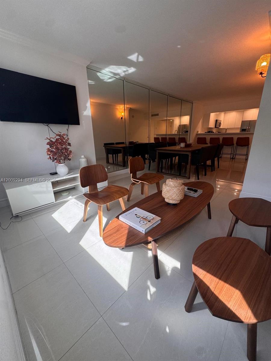 RONEY PALACE CONDO - Residential