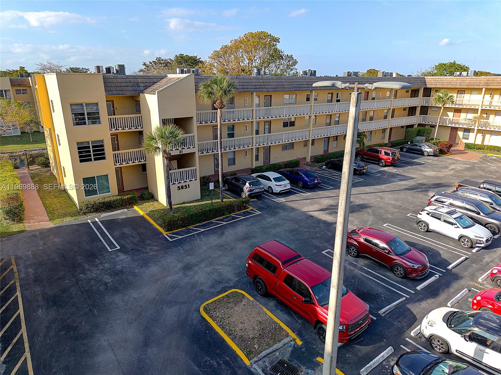 BERMUDA CLUB SEVEN CONDO - Residential