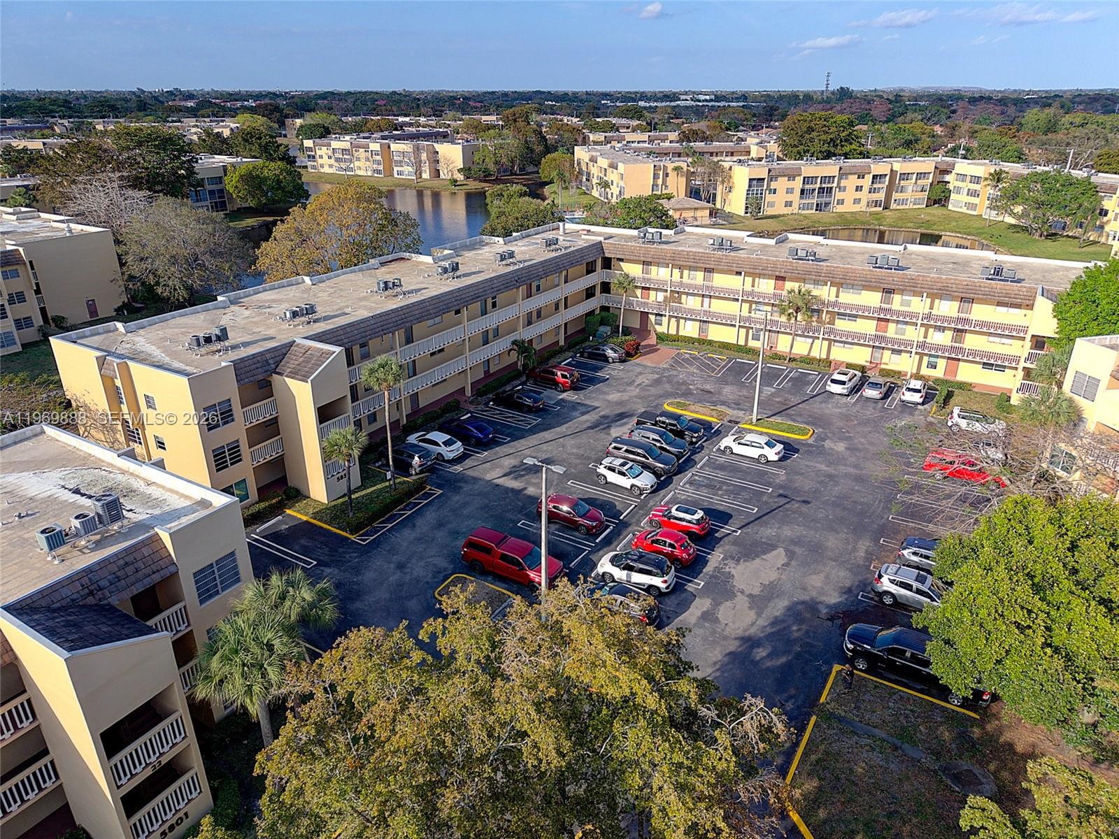 BERMUDA CLUB SEVEN CONDO - Residential