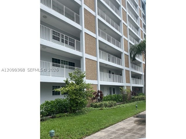 2940 N Course Dr 110