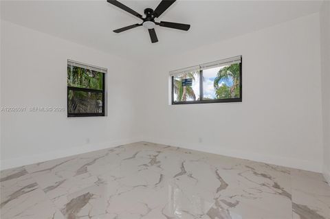 Tiny photo for 537 S 29th Ct, Hollywood, FL 33020 (MLS # A12026591)
