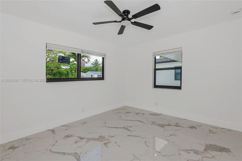 Tiny photo for 537 S 29th Ct, Hollywood, FL 33020 (MLS # A12026591)