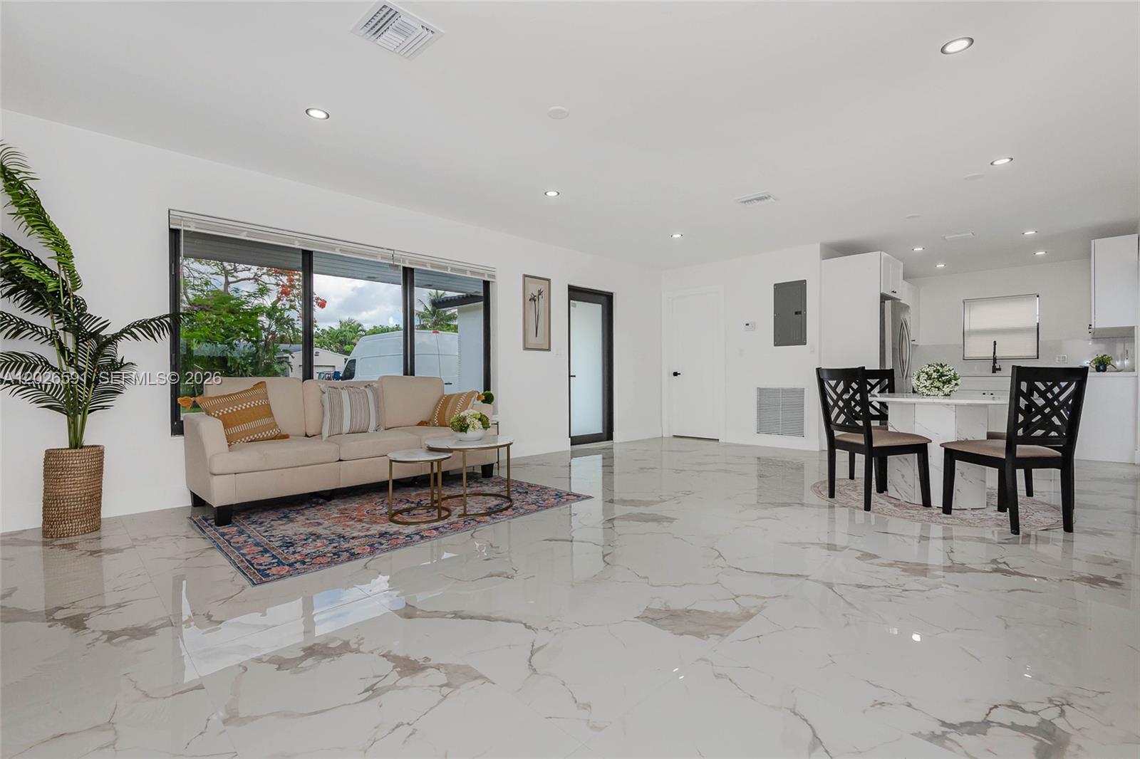 CORONET PARK - Residential