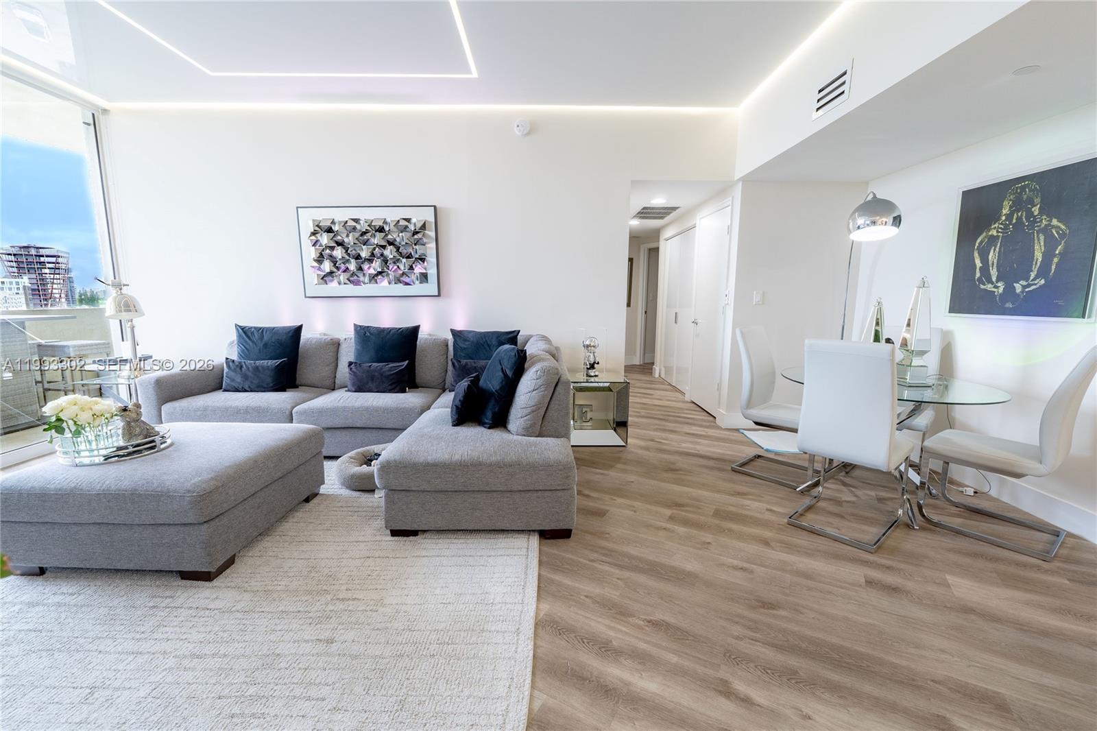 19501 W Country Club Dr 1011